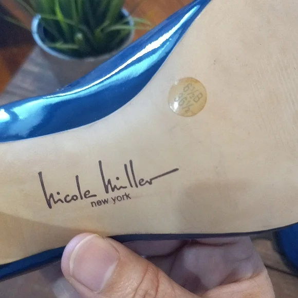 Nicole Miller heels - Picture 14 of 17